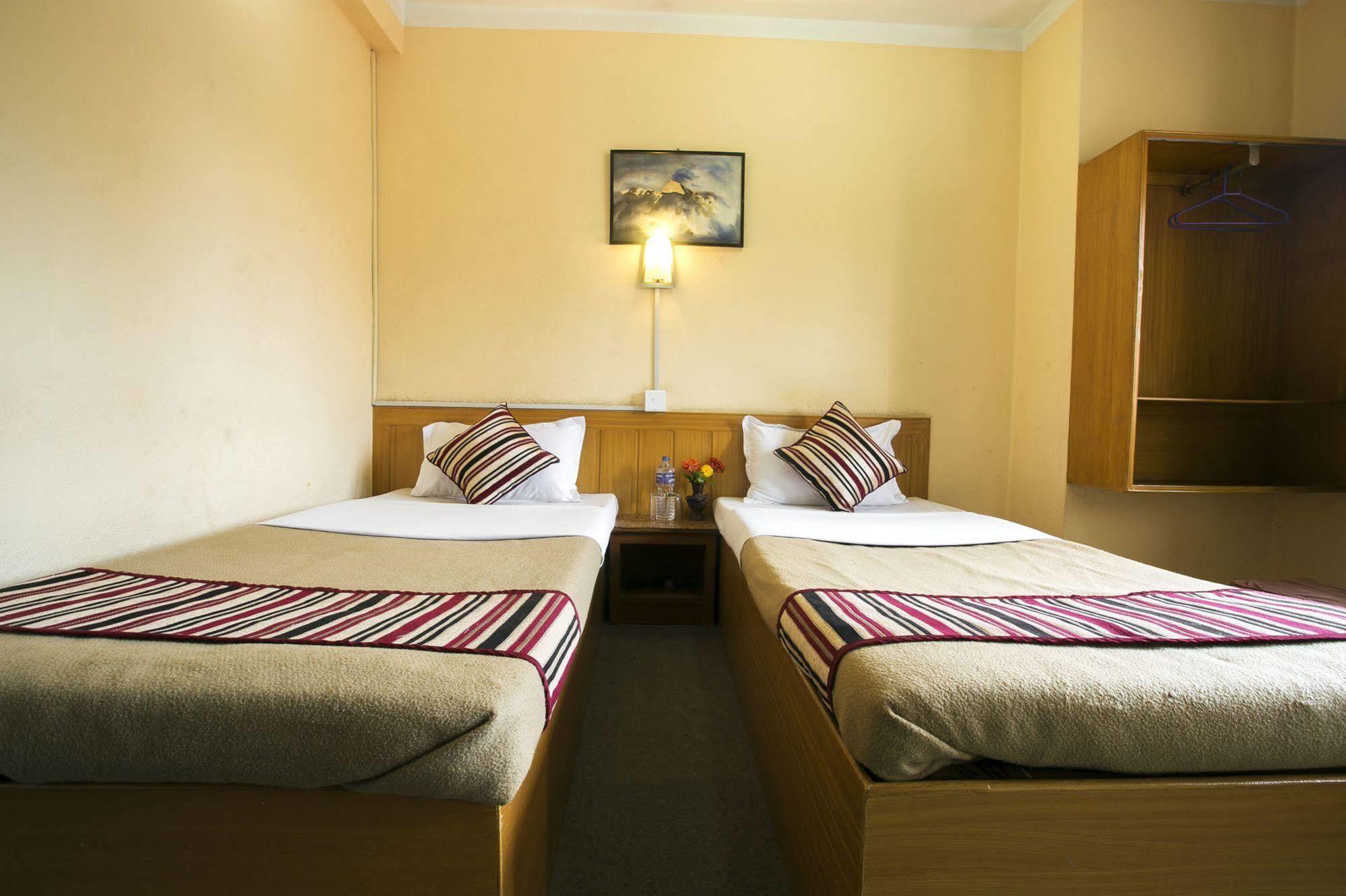 Sauraha Nana Hotel Exteriér fotografie